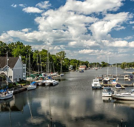 Picton Harbour Inn المظهر الخارجي الصورة